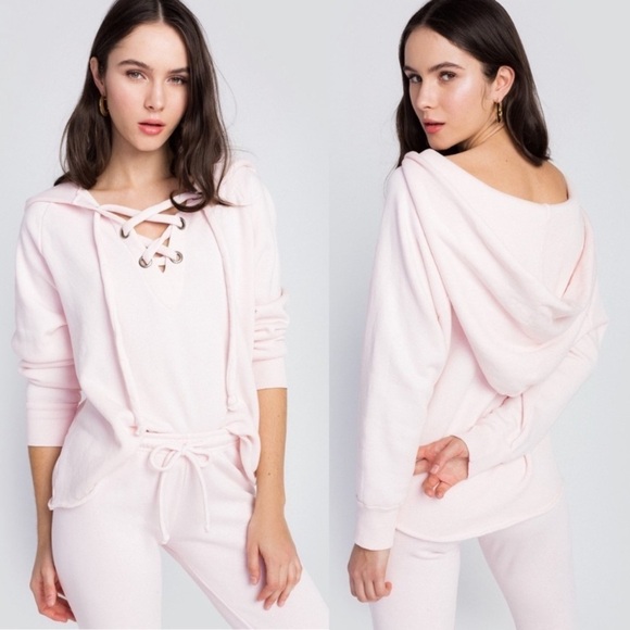 Wildfox Pink Hutton Lace-Up Hoodie Oversized Sweatshirt Raw Hem Blush Size Small - Picture 1 of 10